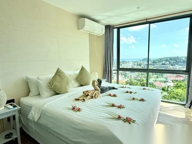 3 Bedroom Villa for rent at Baan Saint Tropez Villas complex · Karon · Sea View — photo 2
