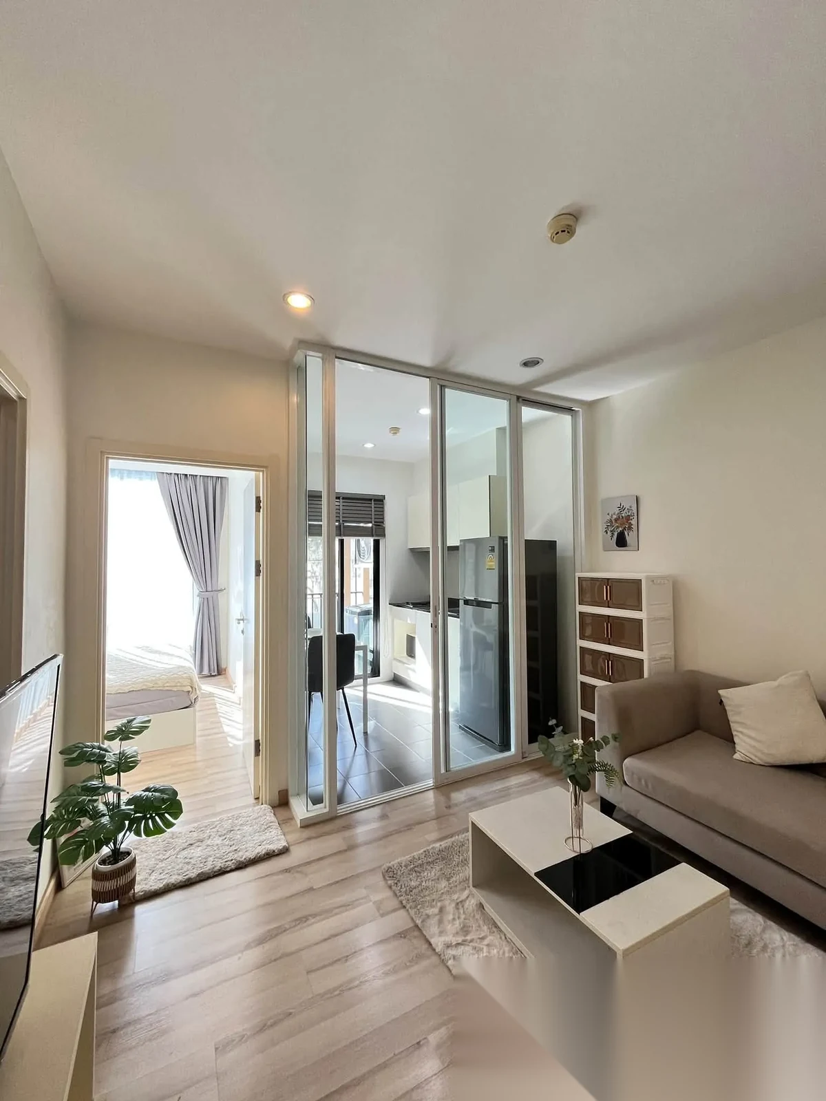 1 Bedroom Apartment for rent at The Base Uptown complex · Phuket Town — photo 4