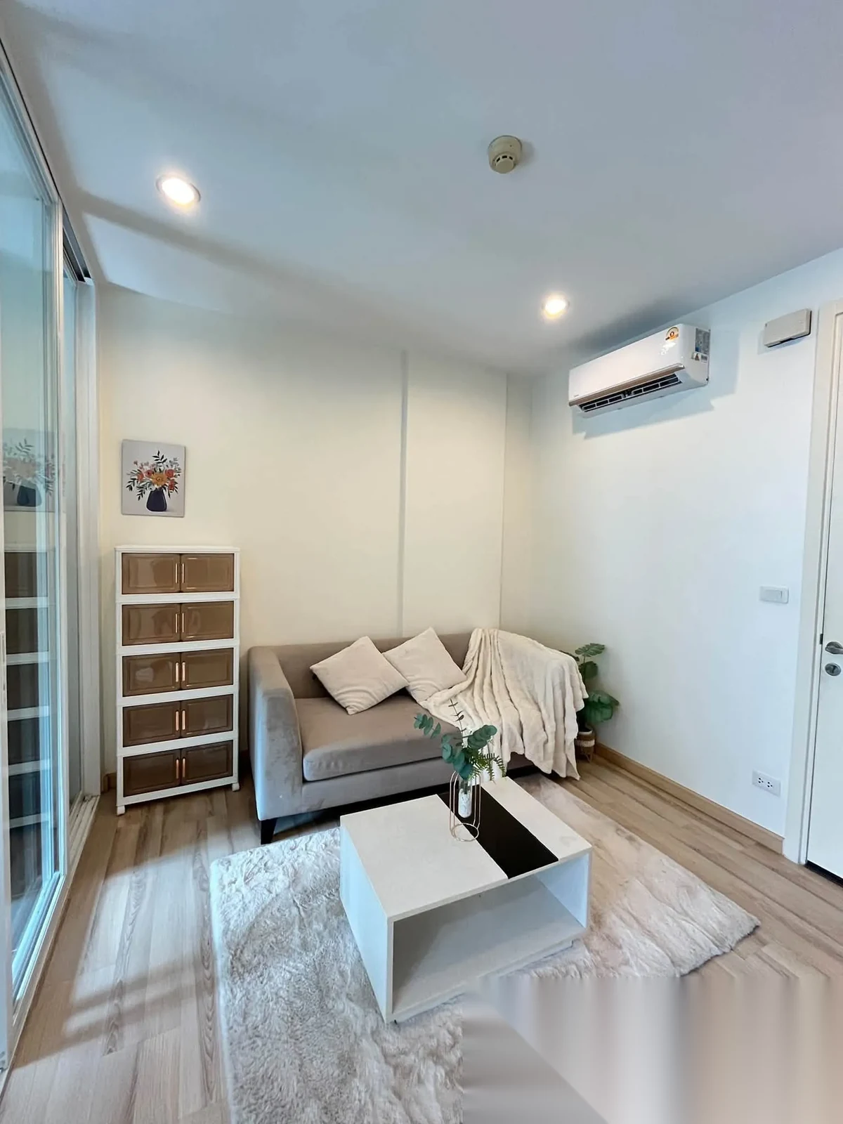 1 Bedroom Apartment for rent at The Base Uptown complex · Phuket Town — photo 5