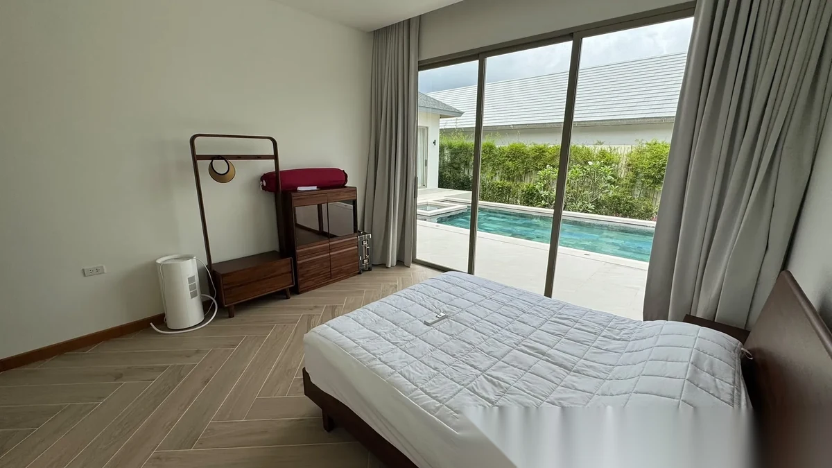 4 Bedroom Villa for sale · Pool View — photo 11