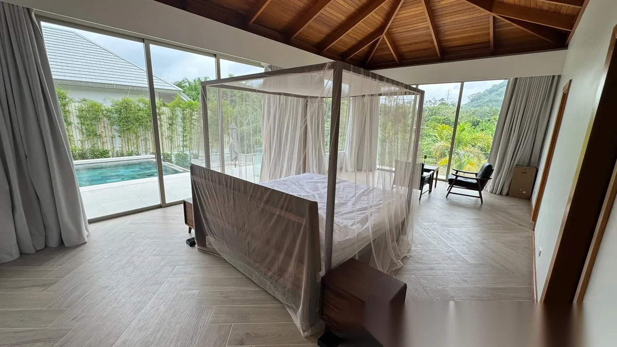 4 Bedroom Villa for sale · Pool View — photo 13
