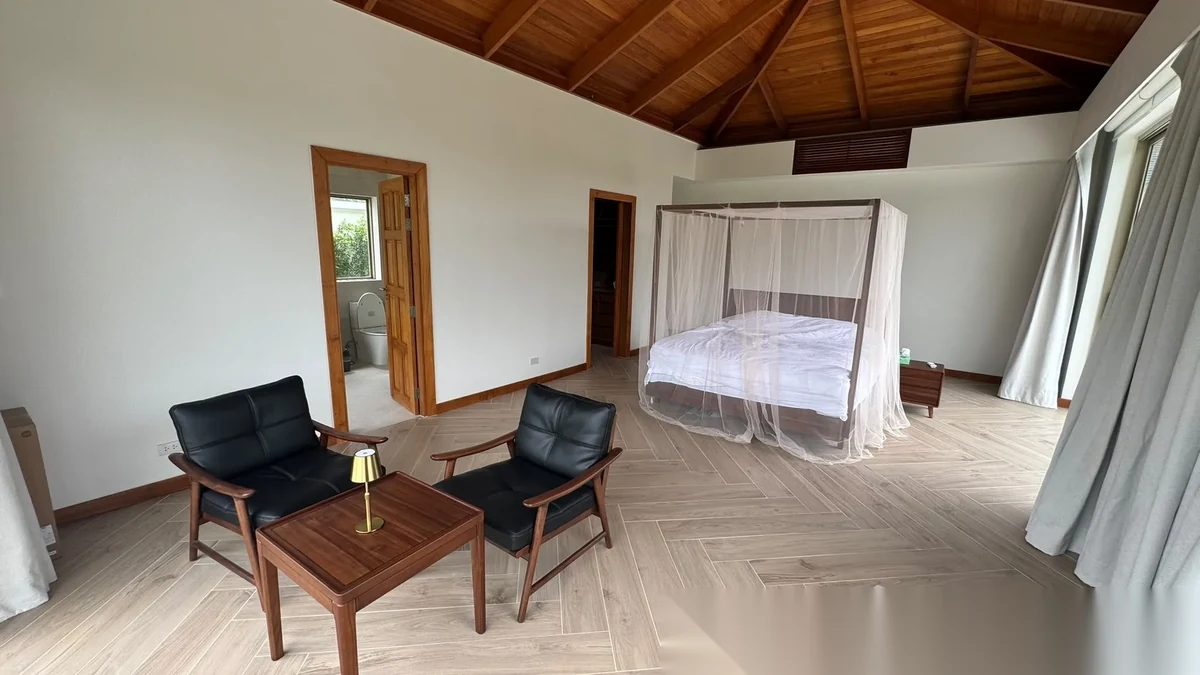 4 Bedroom Villa for sale · Pool View — photo 14