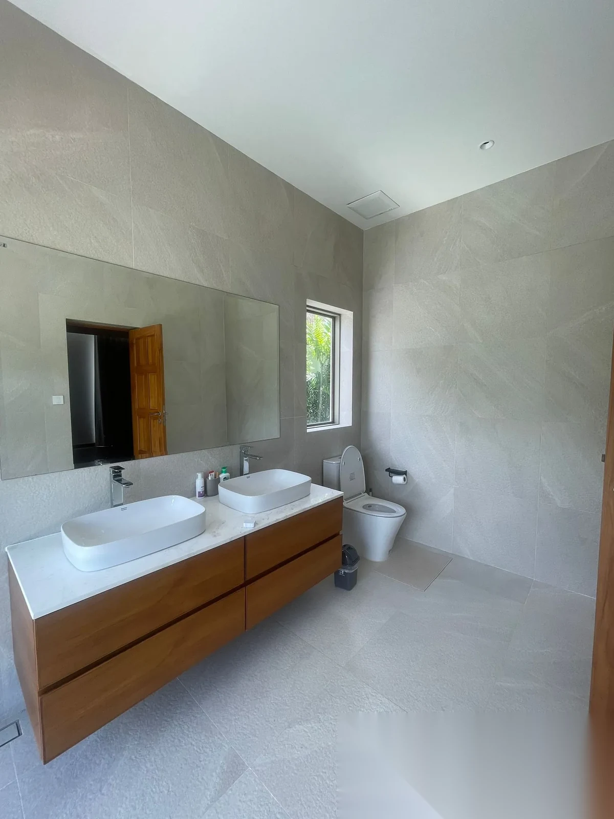 4 Bedroom Villa for sale · Pool View — photo 18