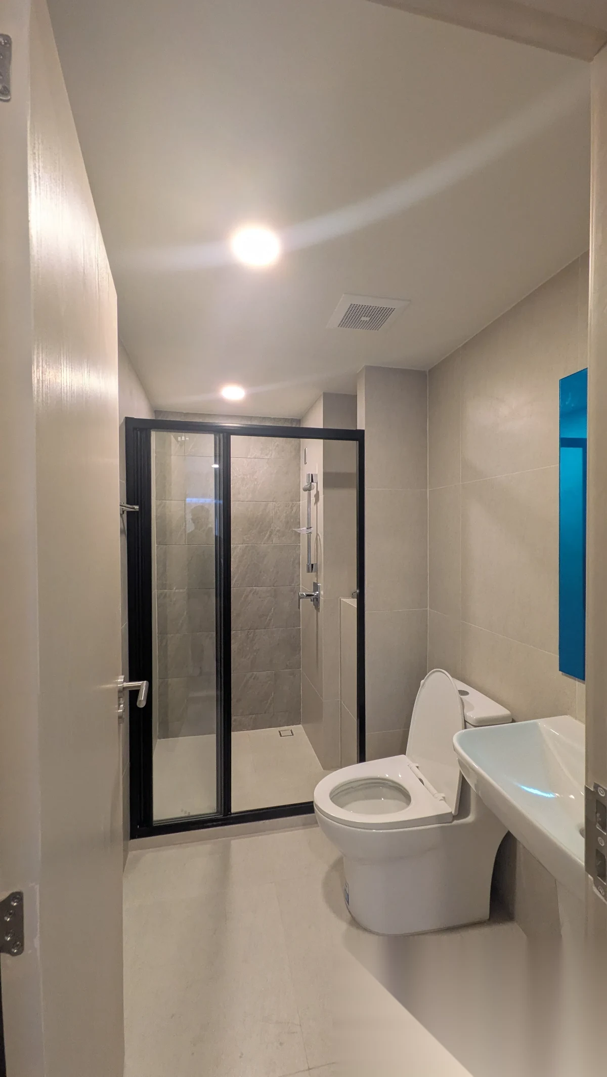 Studio Apartment for rent at The Origin Kathu-Patong complex · Kathu · Pool Access — photo 4