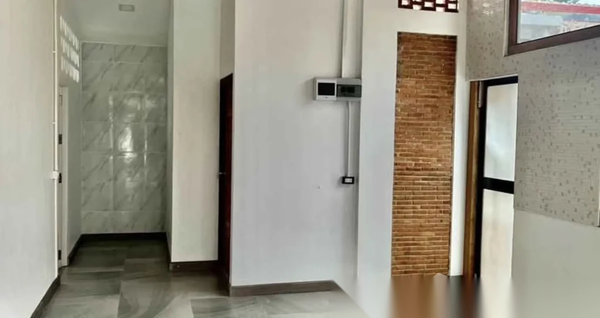 3 Bedroom House for rent · Si Sunthon — превью PDF