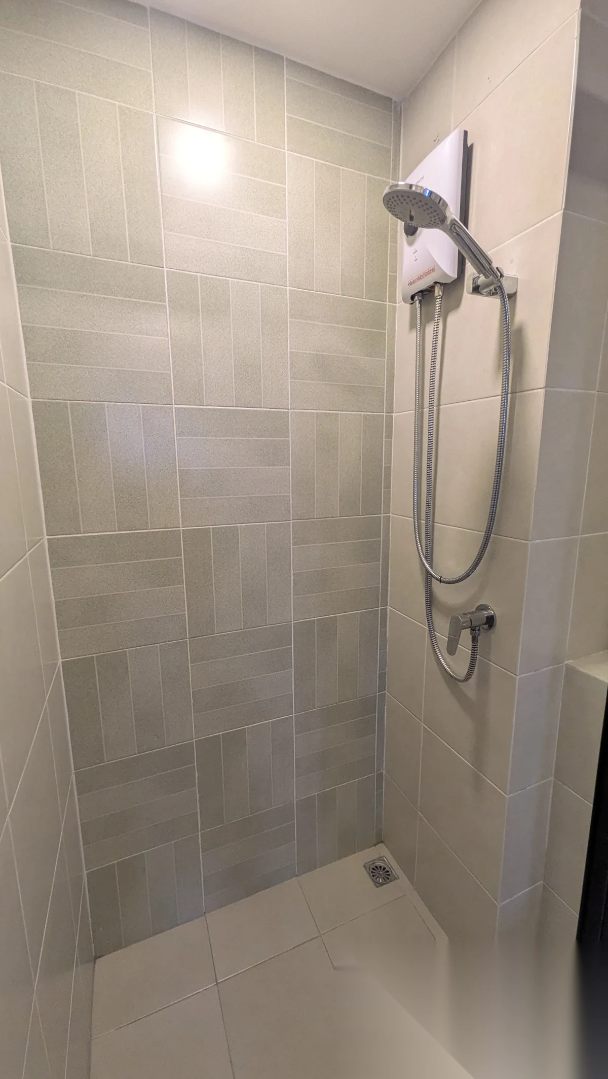 Апартаменты 1BR в ЖК Dcondo Reef Phuket · Кату · Выход к бассейну — фото 8