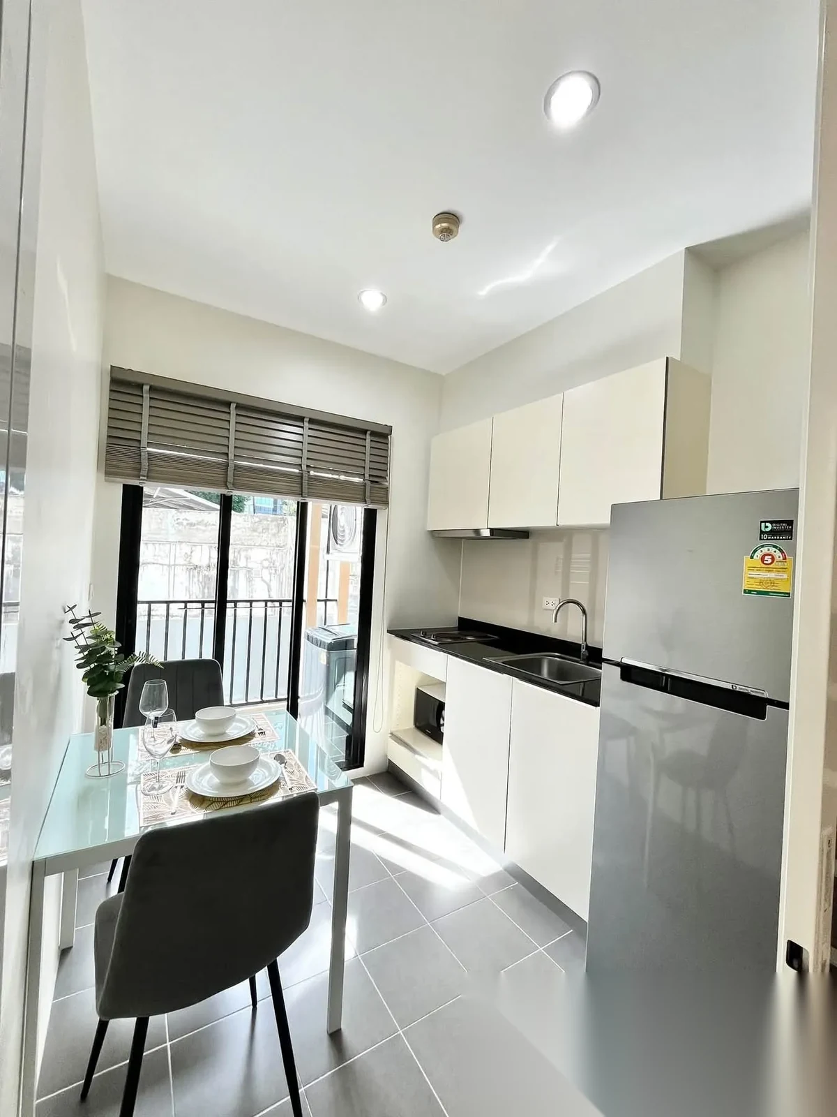 1 Bedroom Apartment for rent at The Base Uptown complex · Phuket Town — photo 5