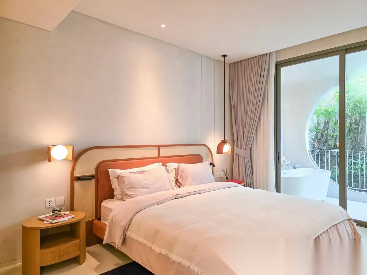 1 Bedroom Apartment for sale at The Standard Residences complex · Choeng Thale · Pool View — photo 8