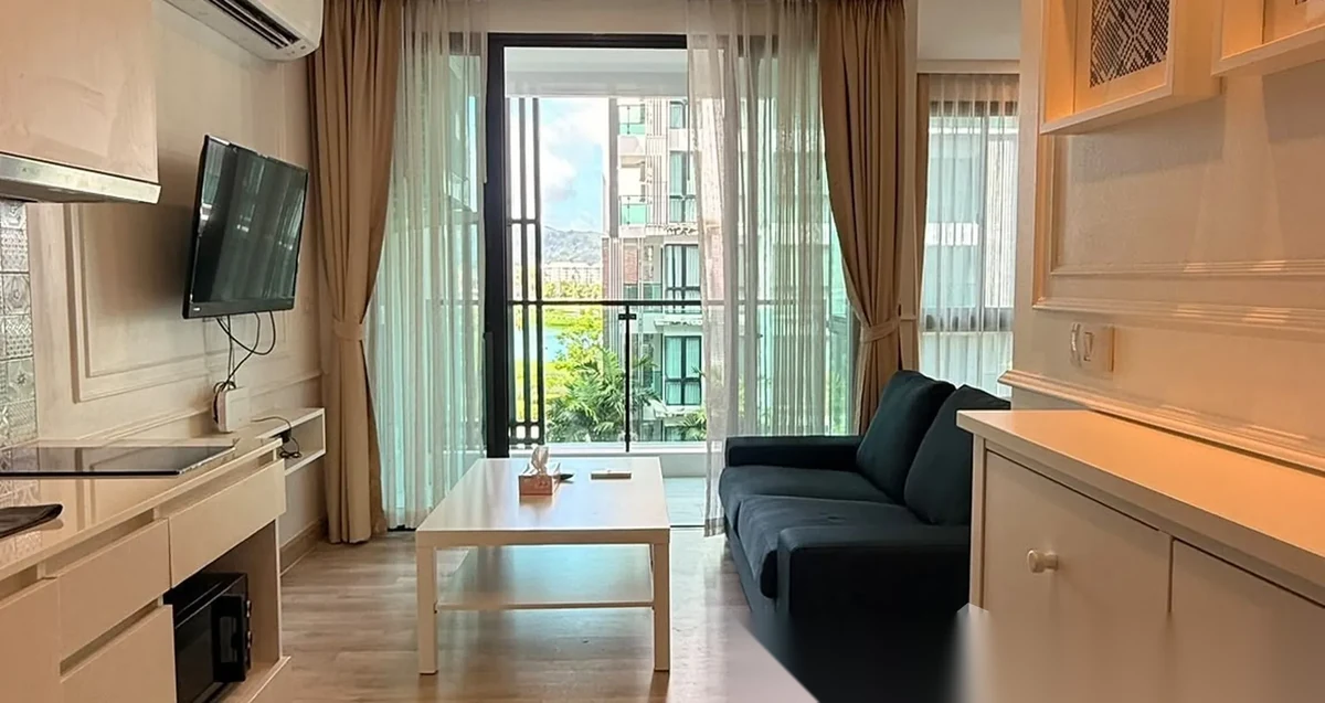 1 Bedroom Apartment for rent at Royal Lee The Terminal Phuket complex · Sakhu · Pool View