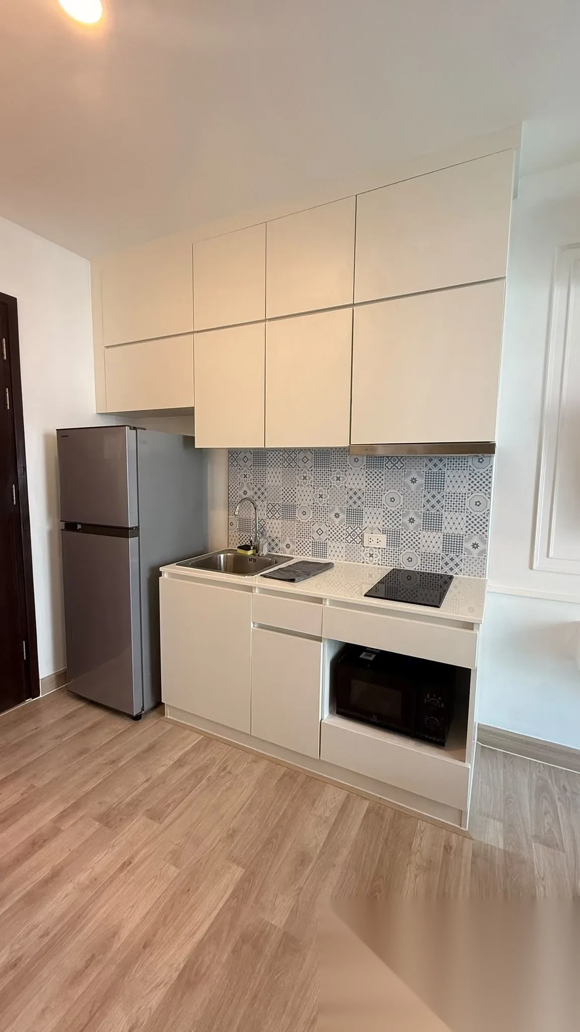 1 Bedroom Apartment for rent at Royal Lee The Terminal Phuket complex · Sakhu · Pool View — photo 3