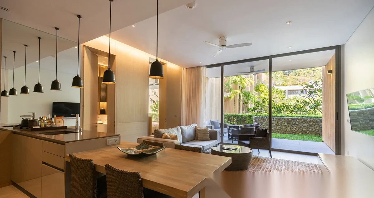 1 Bedroom Apartment for sale at Twinpalms Residences by Montazure complex · Kamala · Garden View