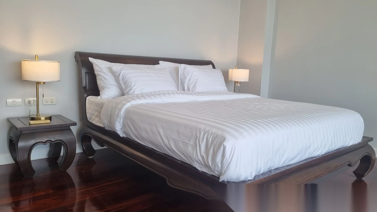 2 Bedroom Apartment for rent at Heritage Suites complex · Kathu · Pool Access — photo 3