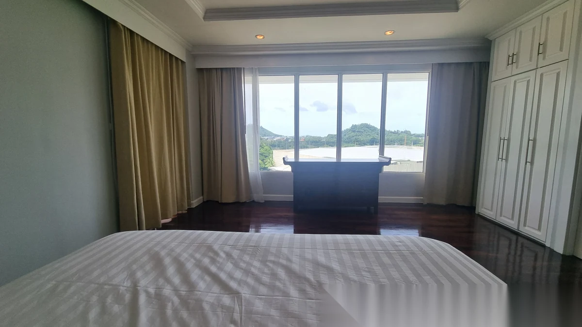 2 Bedroom Apartment for rent at Heritage Suites complex · Kathu · Pool Access — photo 6
