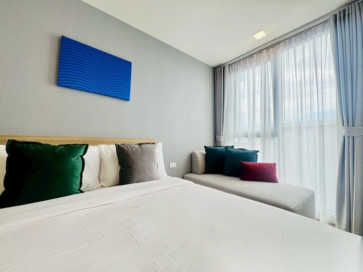 1 Bedroom Apartment for rent at The Base Rise complex · Wichit — photo 2