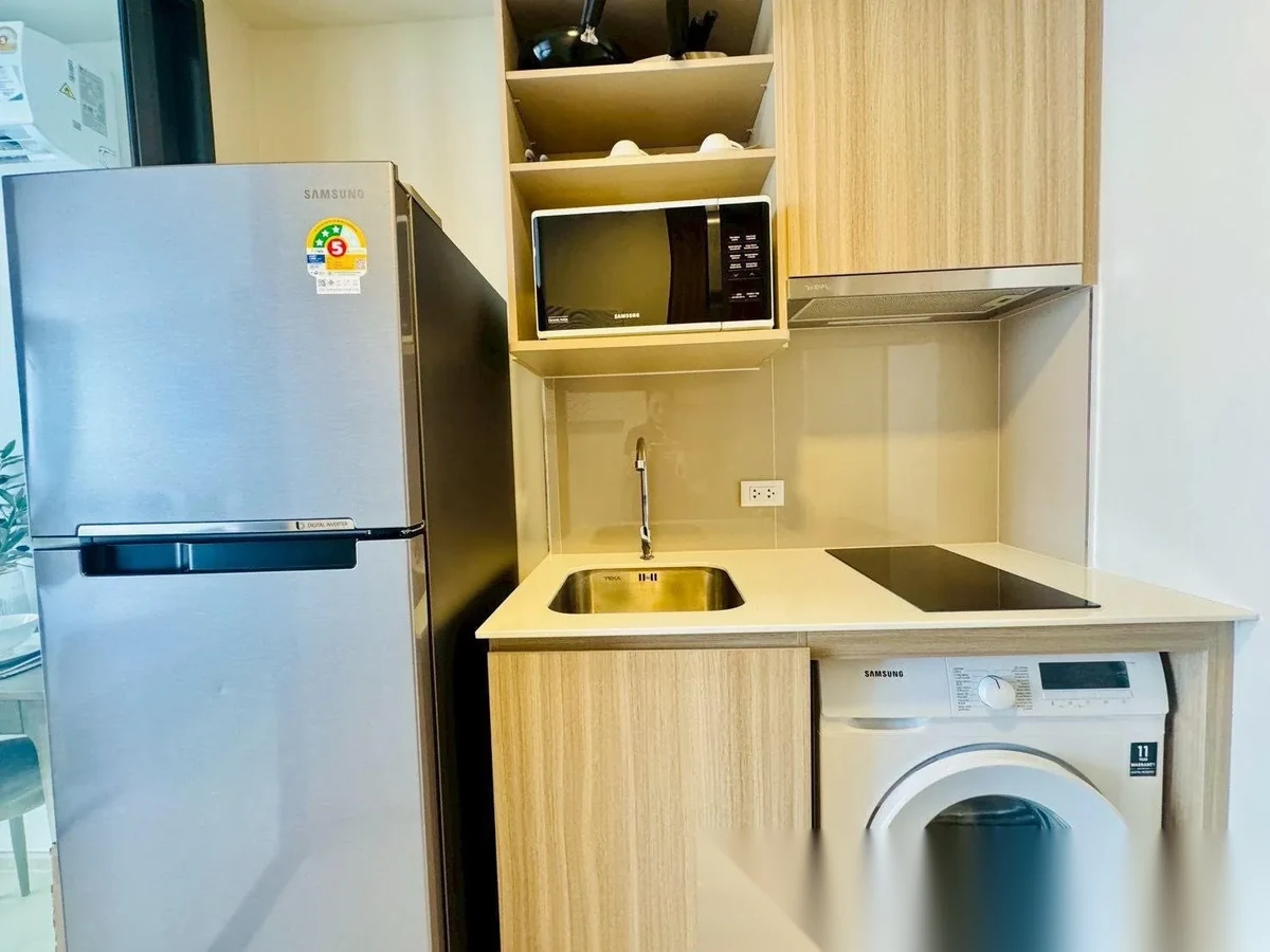 1 Bedroom Apartment for rent at The Base Rise complex · Wichit — photo 8