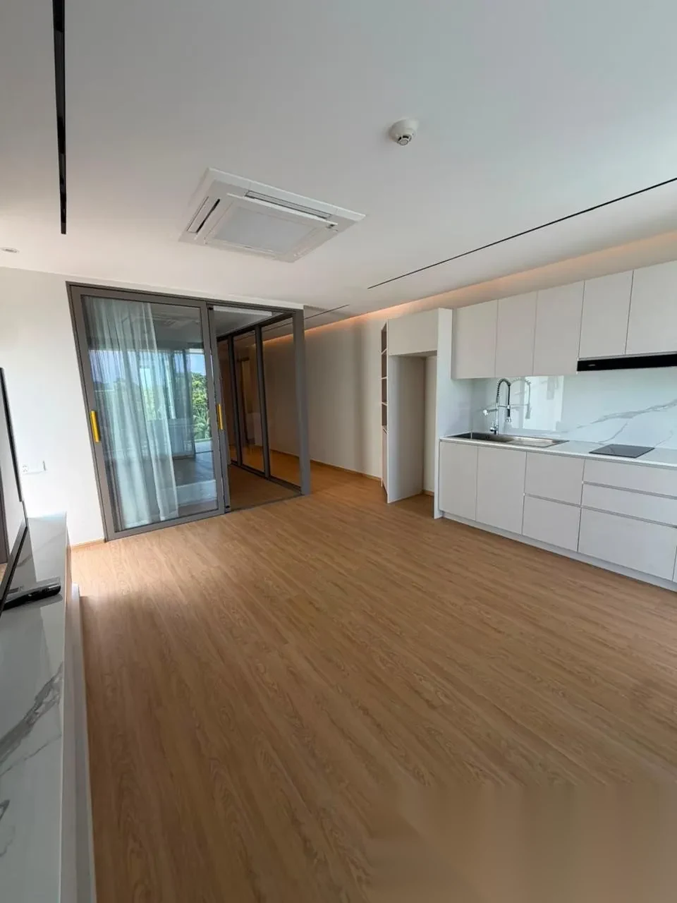 1 Bedroom Apartment for sale at The Aqua complex · Choeng Thale · Lake View — photo 16