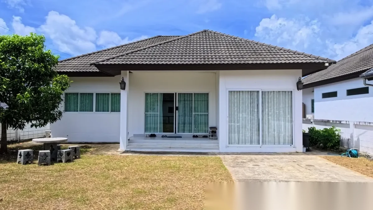 4 Bedroom House for sale at Baan Suan Yu Charoen 5 complex · Pa Khlok · Garden View — photo 17