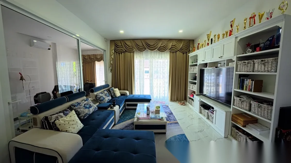 4 Bedroom House for sale at Baan Suan Yu Charoen 5 complex · Pa Khlok · Garden View — photo 20