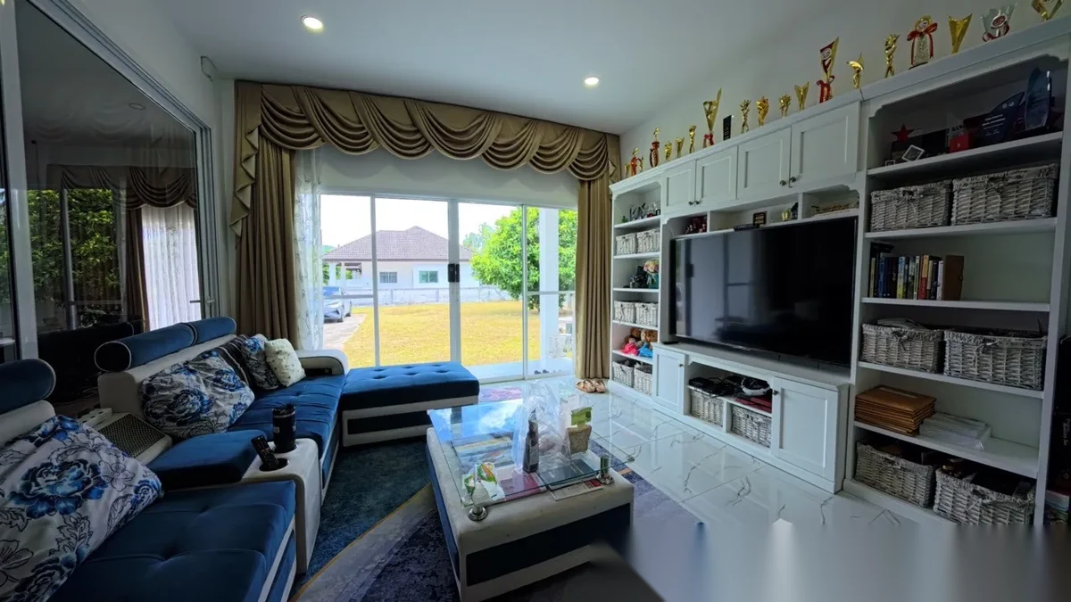 4 Bedroom House for sale at Baan Suan Yu Charoen 5 complex · Pa Khlok · Garden View — photo 22