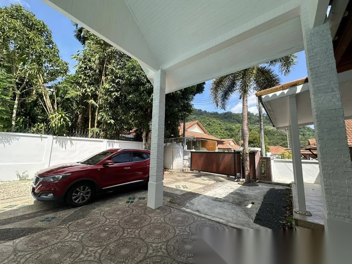 3 Bedroom Villa for sale at The Valley Kathu complex · Kathu · Pool View — photo 5