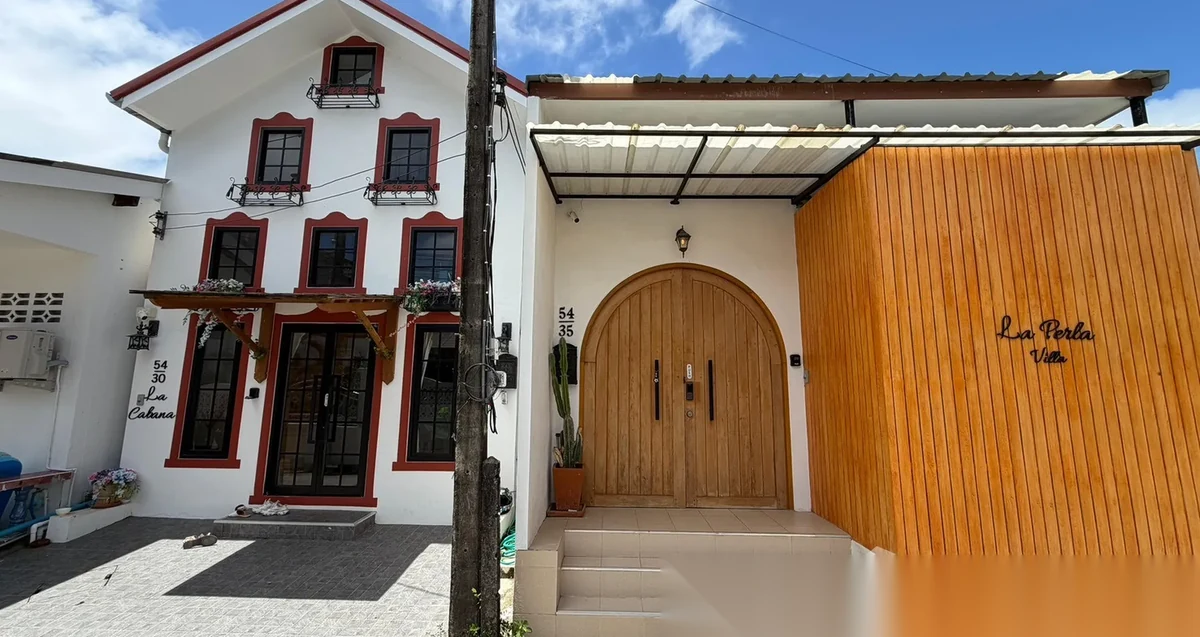 3 Bedroom Villa for sale · Pool View