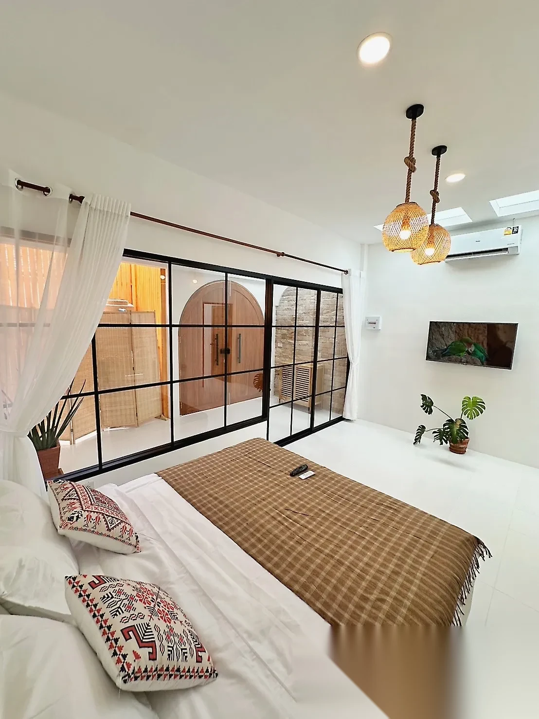 3 Bedroom Villa for sale · Pool View — photo 2