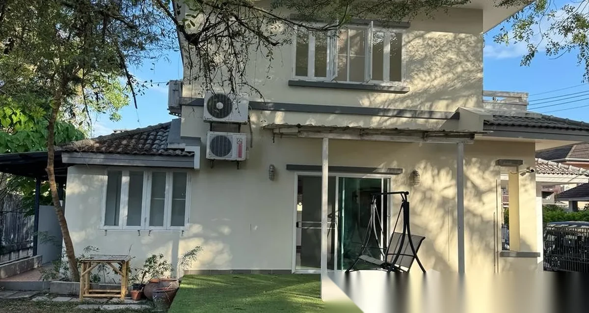 Дом 4BR в комплексе Land and Houses Park · Чалонг · Вид на озеро