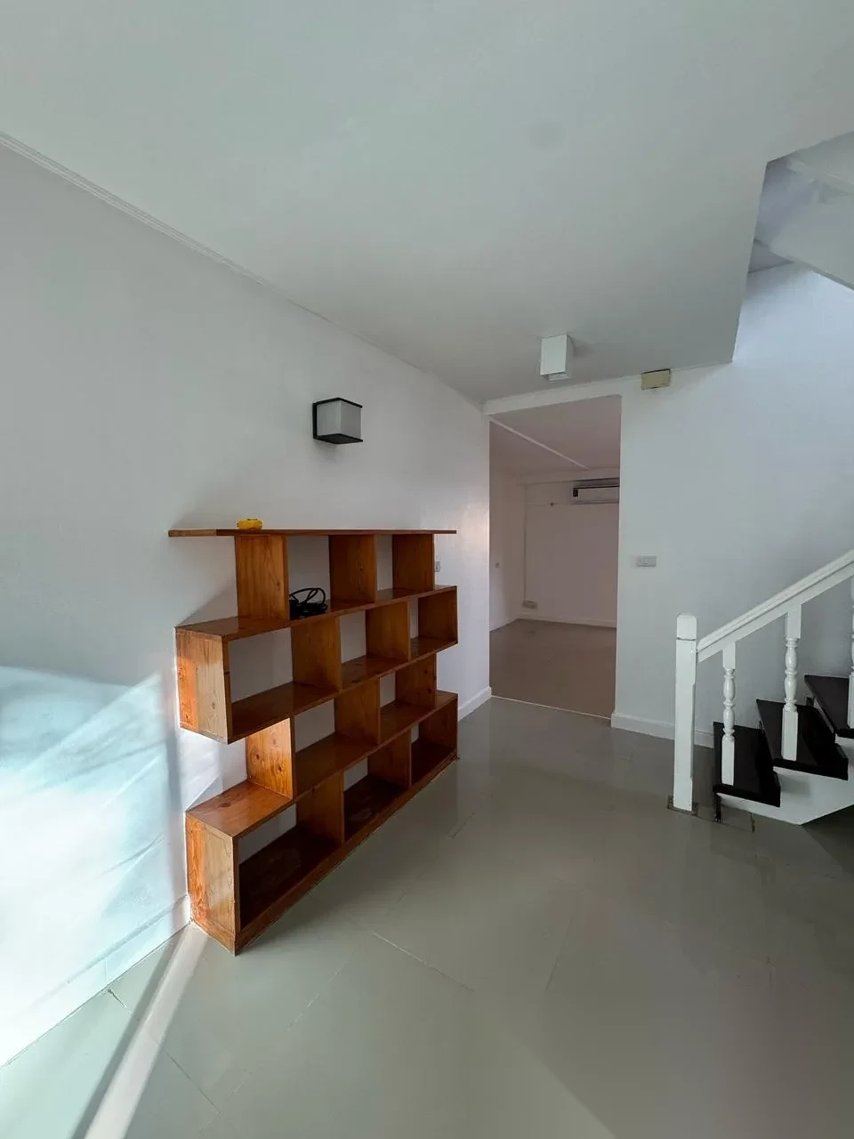 Дом 4BR в комплексе Land and Houses Park · Чалонг · Вид на озеро — фото 11