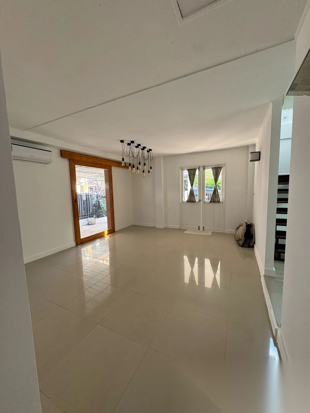 Дом 4BR в комплексе Land and Houses Park · Чалонг · Вид на озеро — фото 16