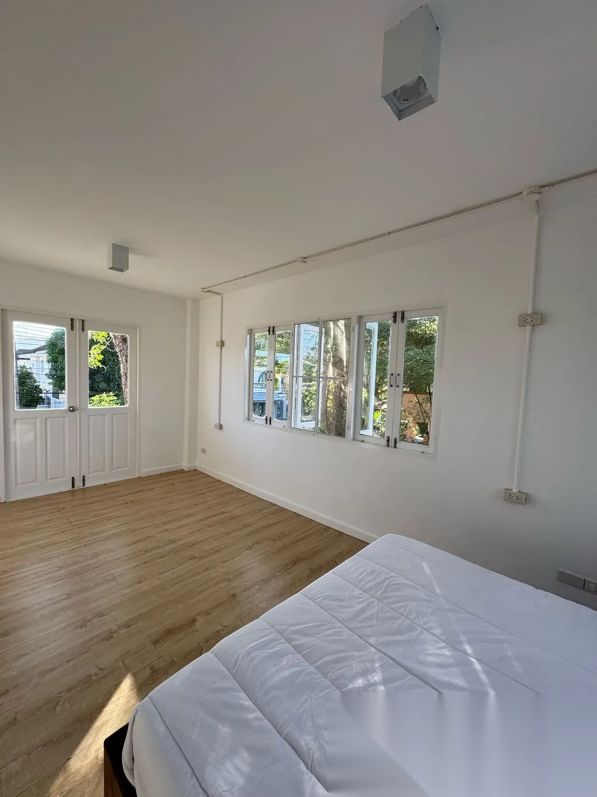Дом 4BR в комплексе Land and Houses Park · Чалонг · Вид на озеро — фото 18