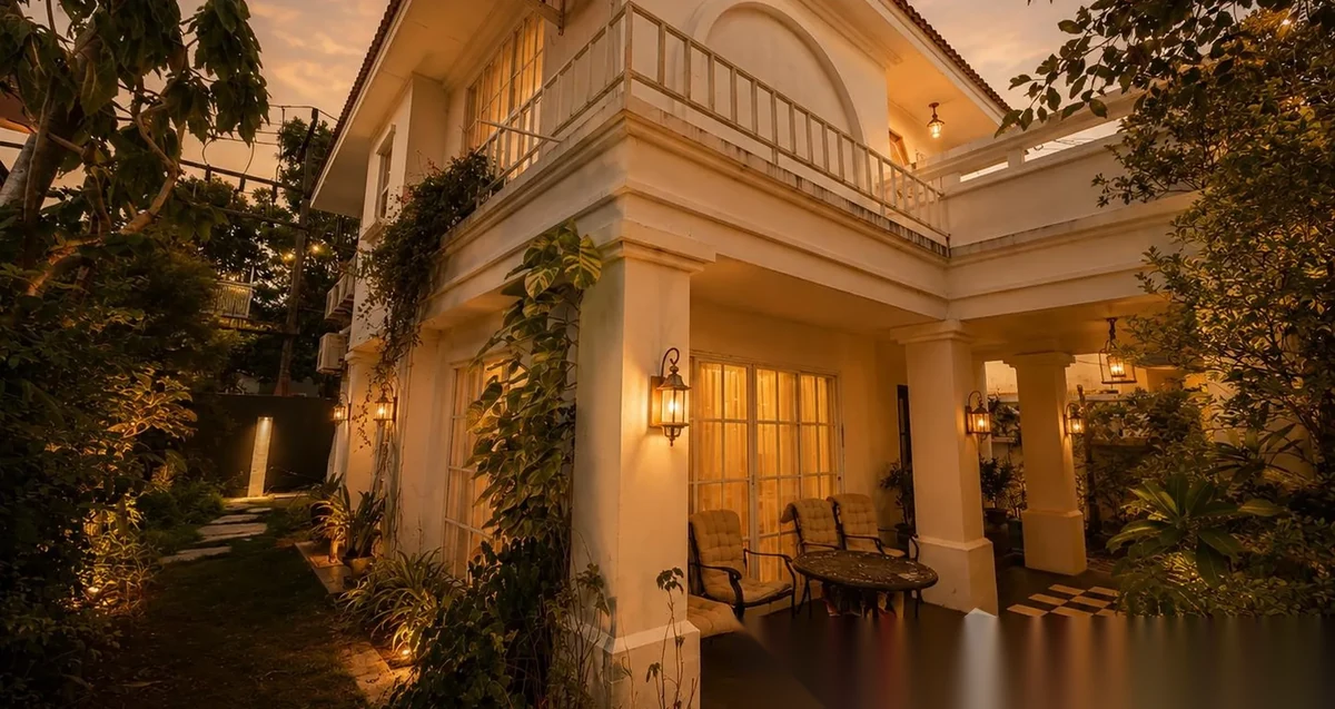 3 Bedroom Villa for sale at Land and Houses Park complex · Chalong