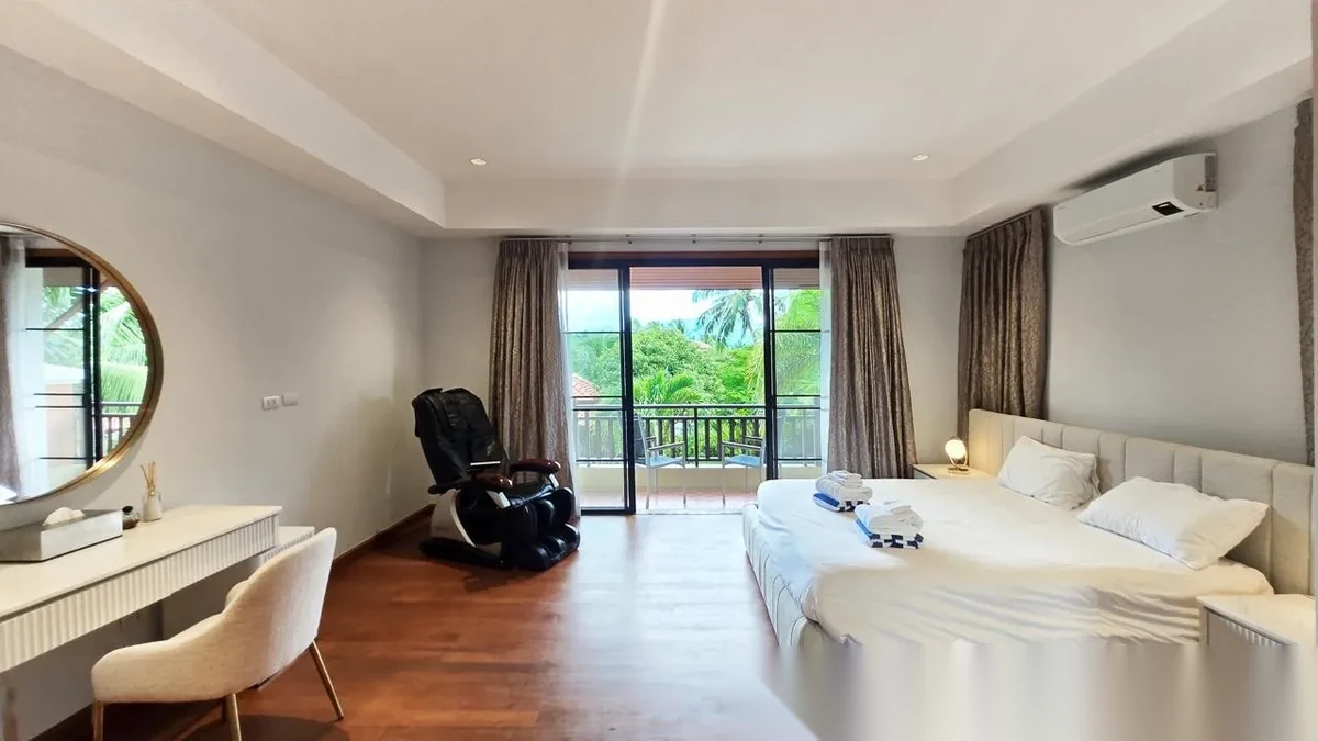 5 Bedroom Villa for sale at Laguna Village Residences Phase 2 complex · Choeng Thale · Lake View — photo 12