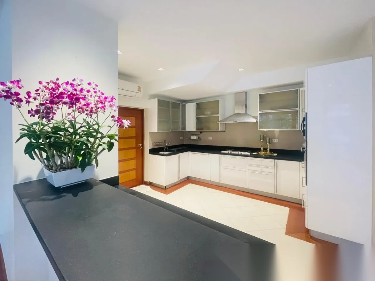 5 Bedroom Villa for sale at Laguna Village Residences Phase 2 complex · Choeng Thale · Lake View — photo 14