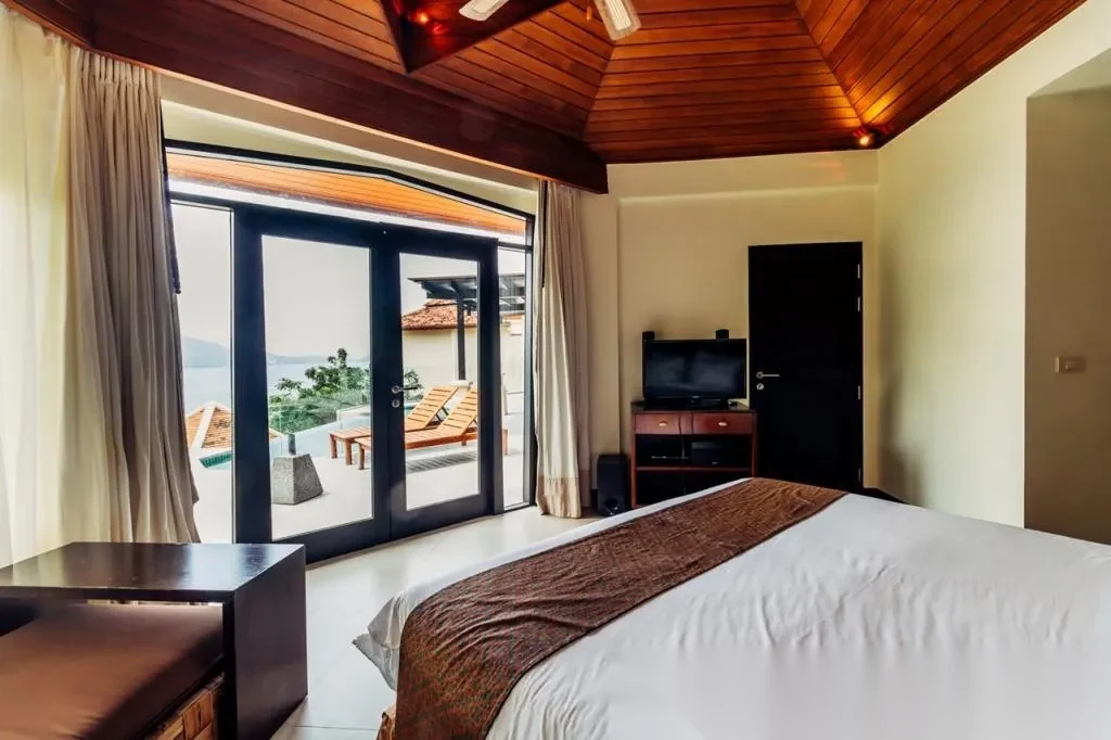 4 Bedroom Villa for sale at Indochine Resort and Villas complex · Patong · Sea View — photo 14