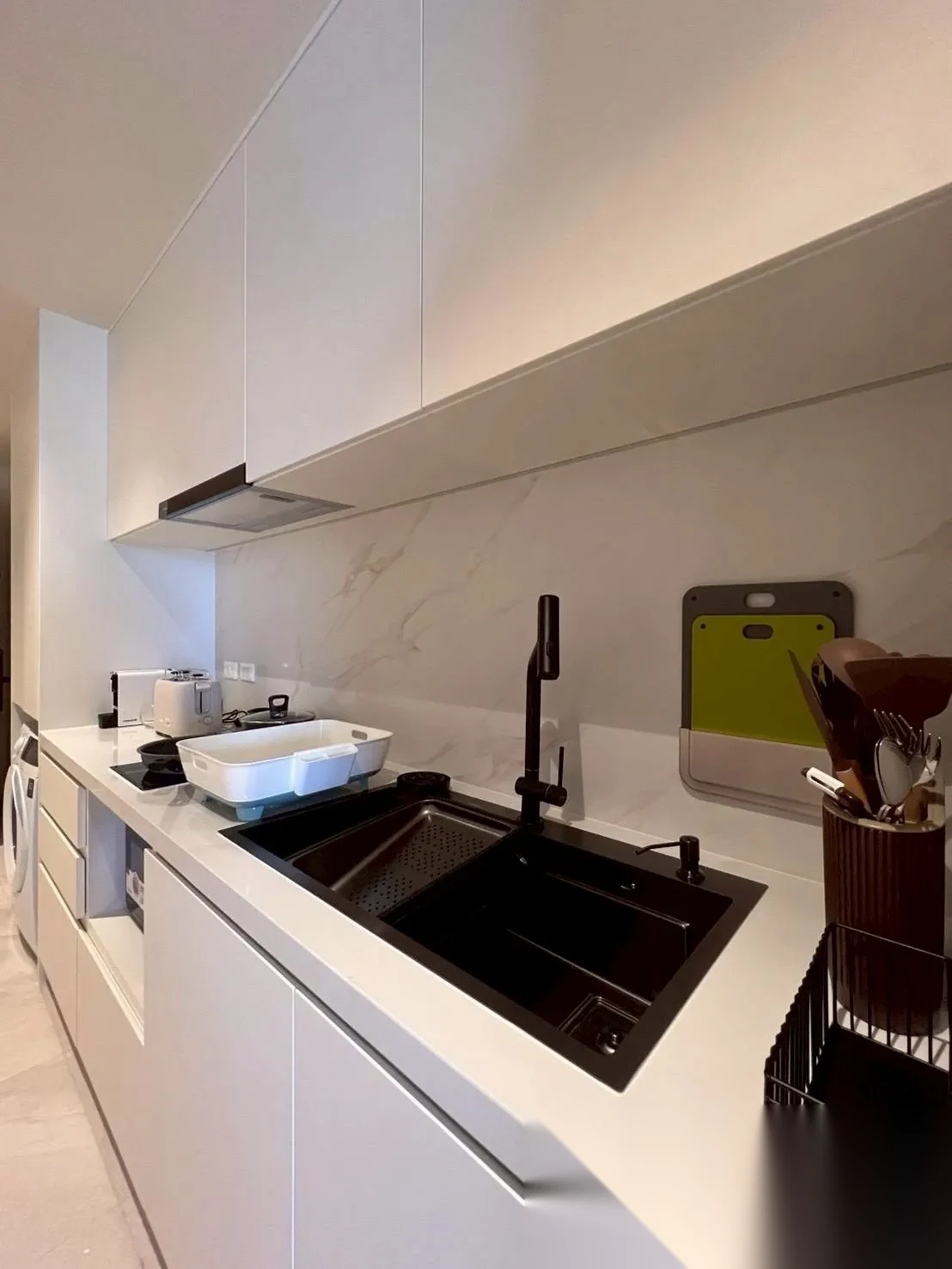 1 Bedroom Apartment for rent at CHARDONNAY NAIHARN complex · Rawai · Garden View — photo 5