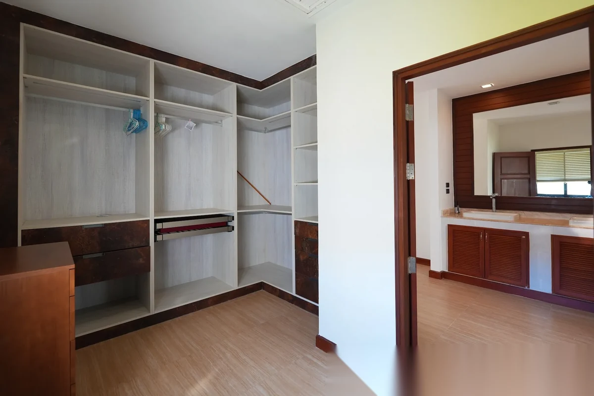 Вилла 3BR в комплексе The Gardens by Vichara · Чернг Тале / Bang Tao · Вид на бассейн — фото 11