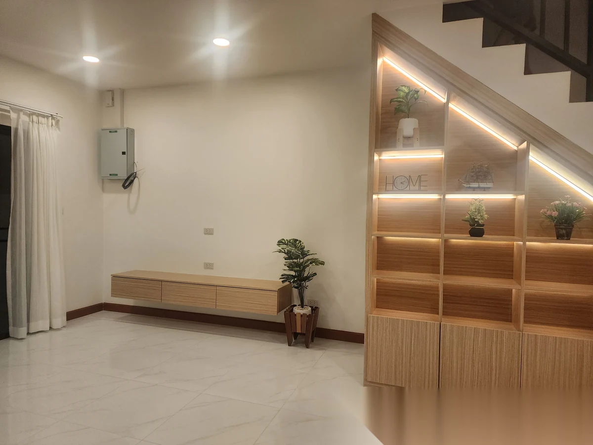 Вилла 3BR в комплексе 3-Bedroom Private Pool Villa Chalong · Чалонг · Вид на озеро — фото 11