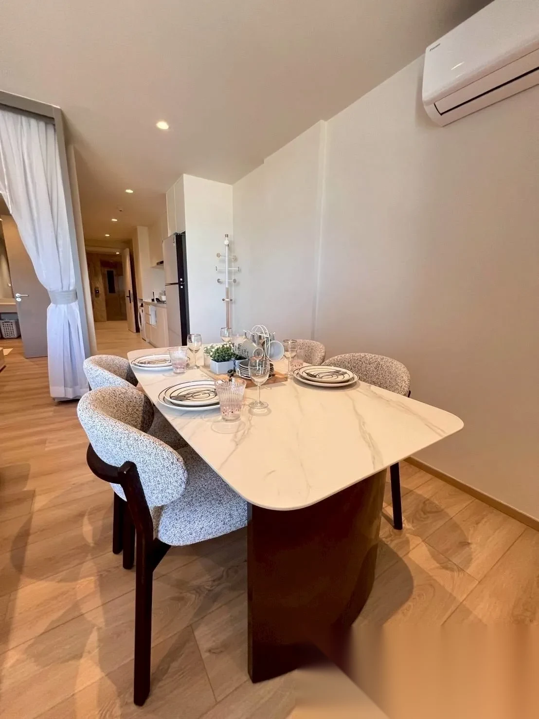 Апартаменты 2BR в ЖК CHARDONNAY NAIHARN · Раваи · Вид в сад — фото 6