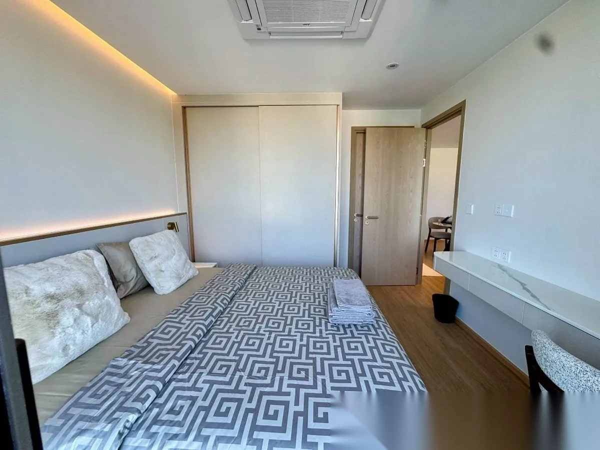 1 Bedroom Apartment for rent at The Aqua complex · Choeng Thale · Lake View — photo 6