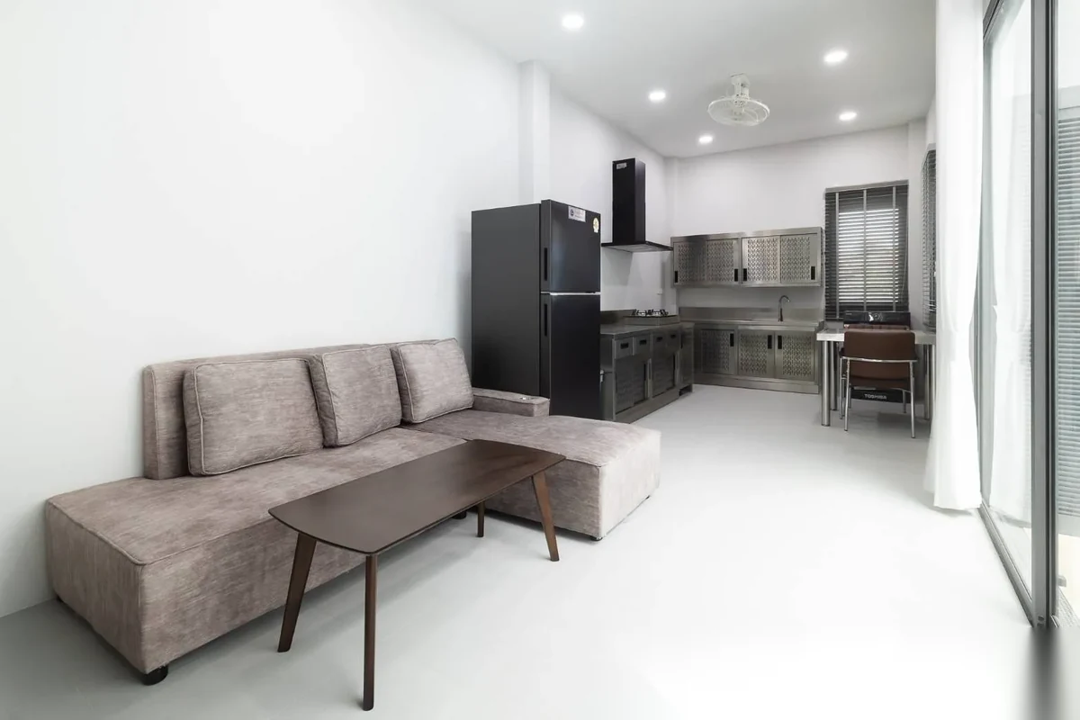 Дом 2BR в комплексе Two Bedroom Quaint Pa Lai Village Property · Чалонг · Вид на бассейн — фото 5