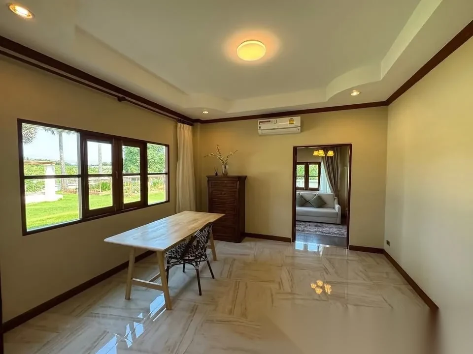7 Bedroom Villa for sale · Pool View — photo 4
