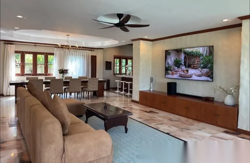 7 Bedroom Villa for sale · Pool View — photo 6