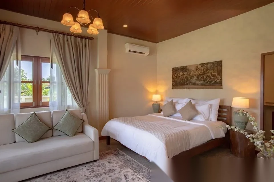 7 Bedroom Villa for sale · Pool View — photo 27
