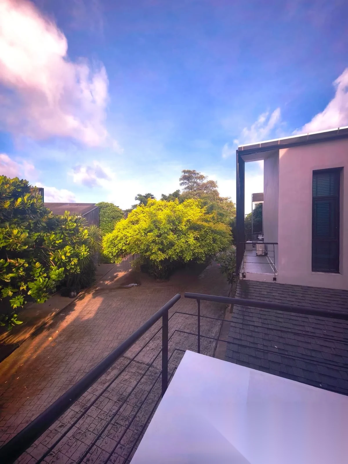 Вилла 3BR в комплексе Wallaya Villas Harmony · Си Сунтон · Вид на бассейн — фото 2