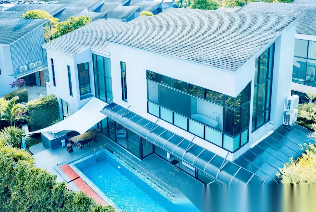 Вилла 3BR в комплексе Wallaya Villas Harmony · Си Сунтон · Вид на бассейн — фото 8