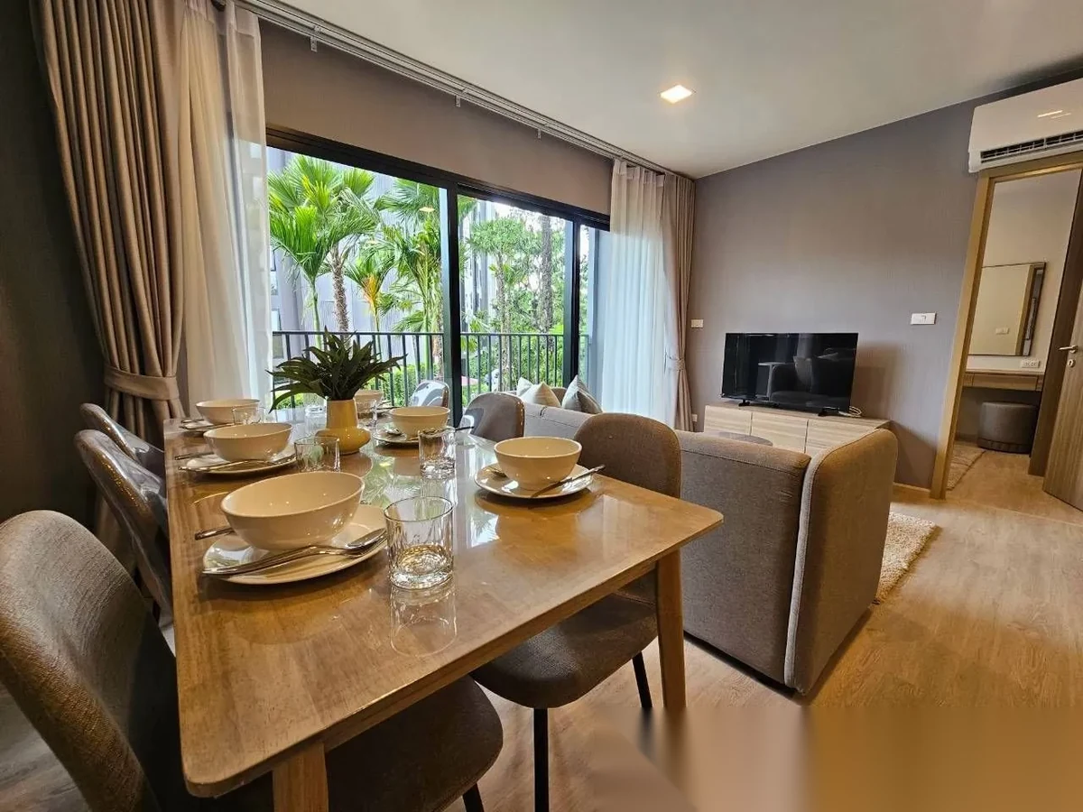 Апартаменты 2BR в ЖК The Base Cherngtalay · Чернг Тале / Bang Tao · Вид в сад — фото 3