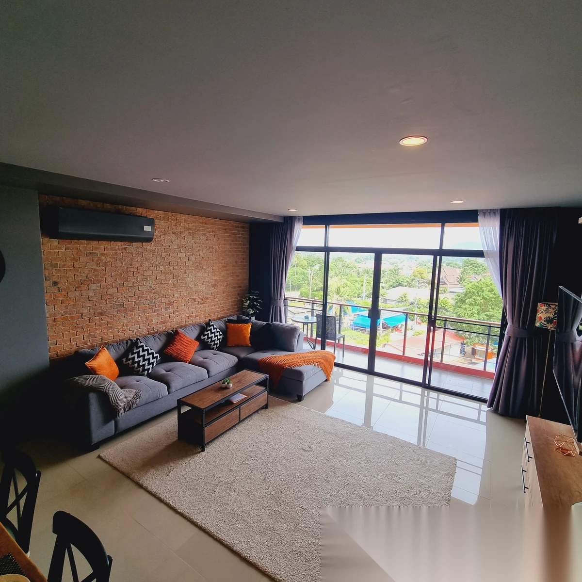2 Bedroom Apartment for sale at Nai Harn Beach Condominium complex · Rawai · Pool Access — photo 11