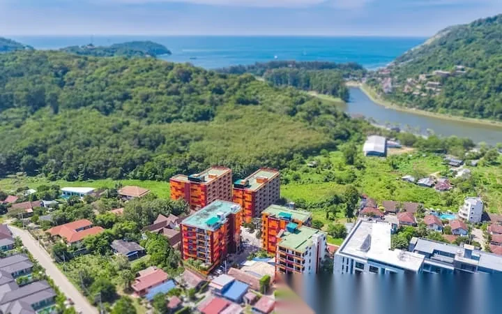 2 Bedroom Apartment for sale at Nai Harn Beach Condominium complex · Rawai · Pool Access — photo 26