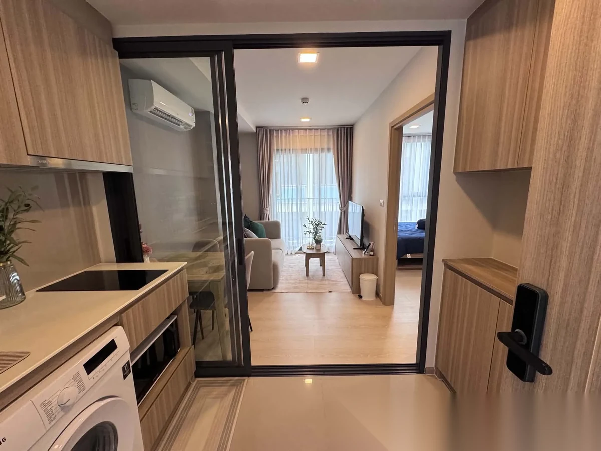 1 Bedroom Apartment for rent at The Base Rise complex · Wichit — photo 2