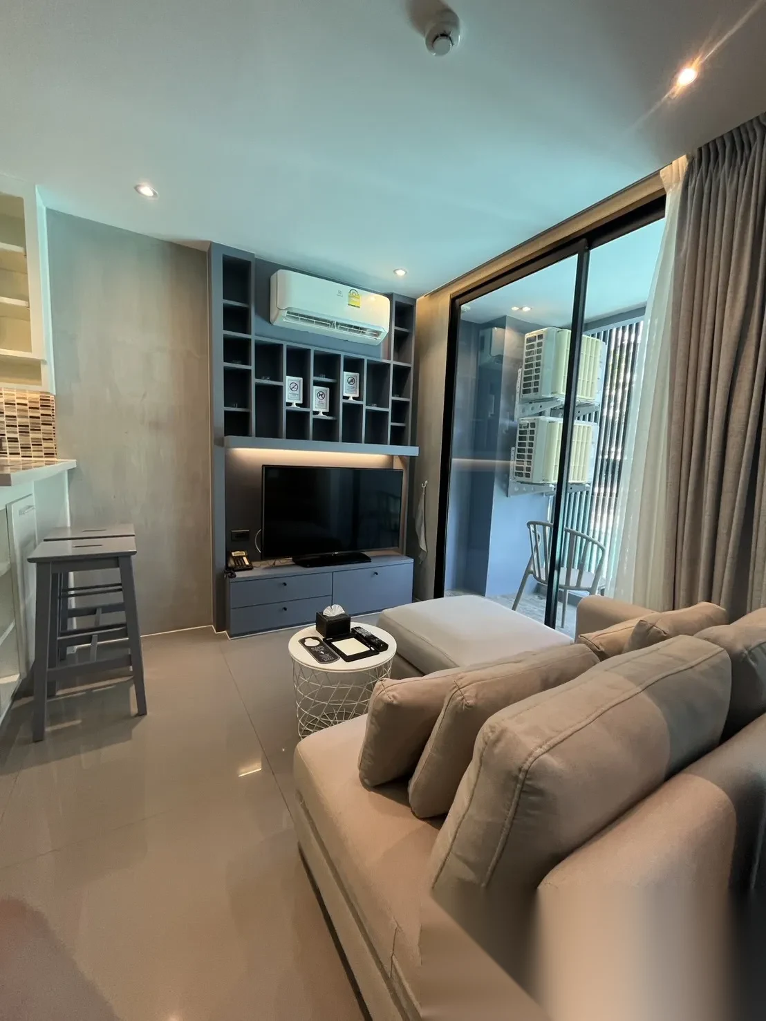 1 Bedroom Apartment for rent at CITYGATE complex · Kamala · Pool Access — photo 2